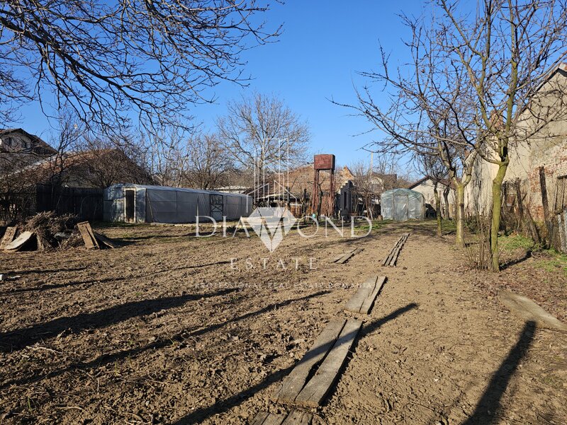 Teren intravilan, 1334mp, 100e/ mp Afumati str. Stefan cel Mare