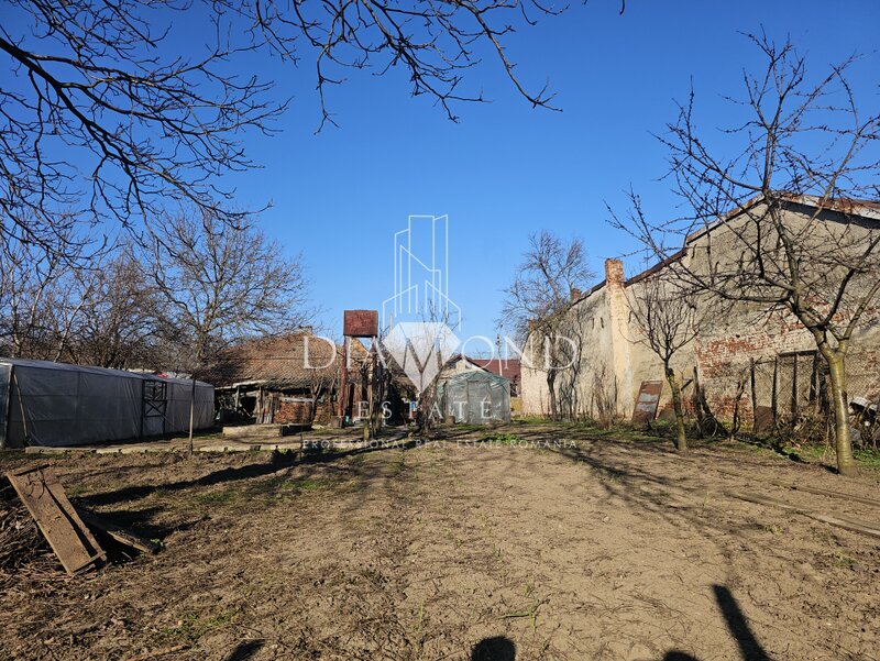 Teren intravilan, 1334mp, 100e/ mp Afumati str. Stefan cel Mare